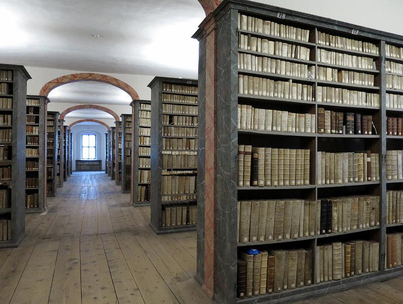 Halle_ (64).JPG